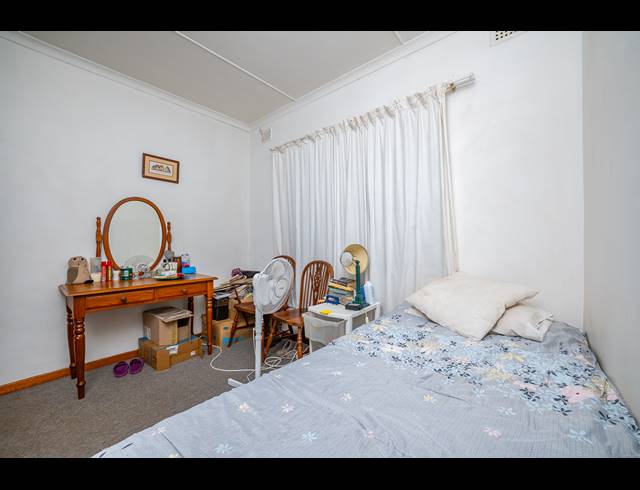 3 BEDROOM HOUSE TO LET IN CAVERSHAM GLEN